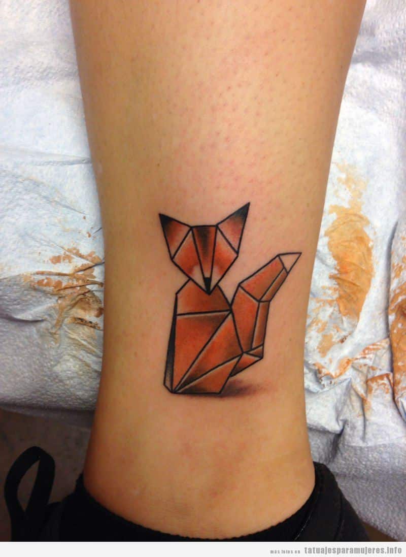 Tatuaje mujer, zorro origami