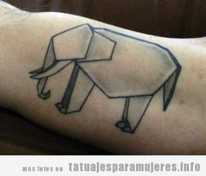 Tatuaje mujer, elefante origami