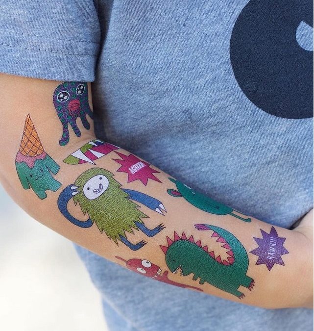 Tatuajes temporales para fiestas infantiles con animadores