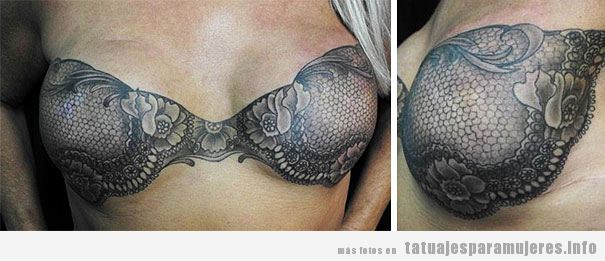 Tatuaje sostén encaje después mastectomía por cáncer de mama