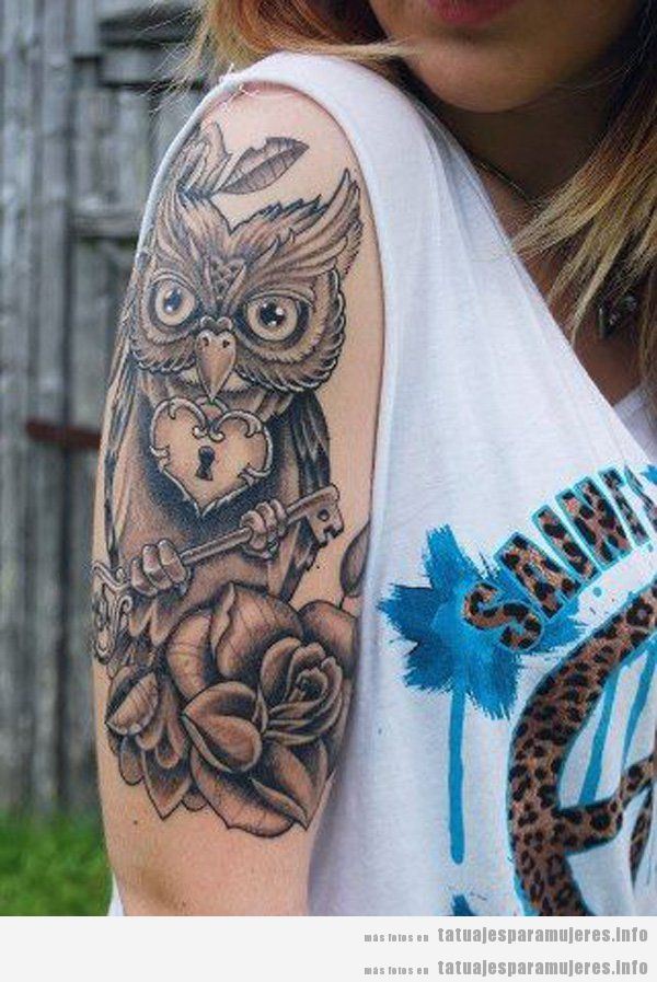 Tatuaje búho para mujer en el brazo 3