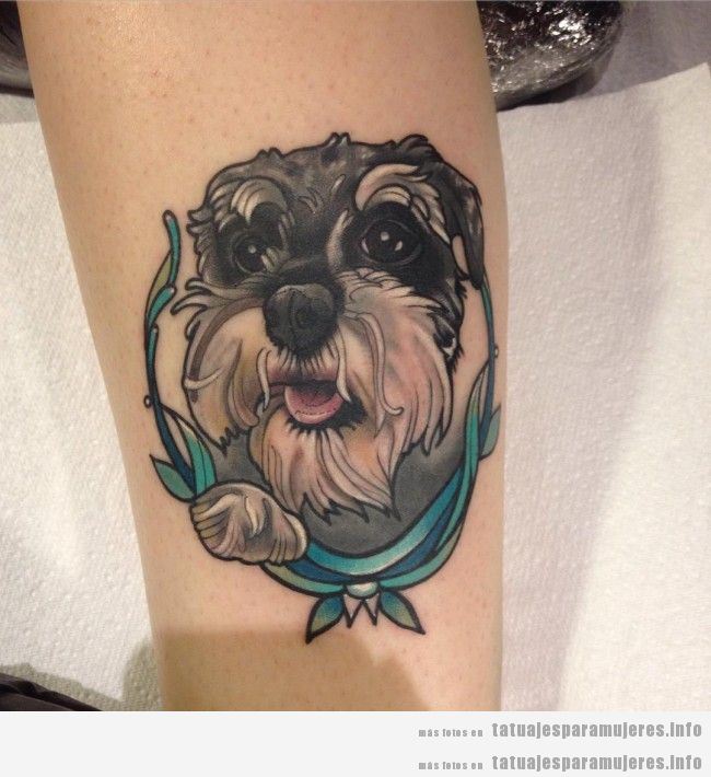 Diseños de tatuajes bonitos de perros para mujer 9