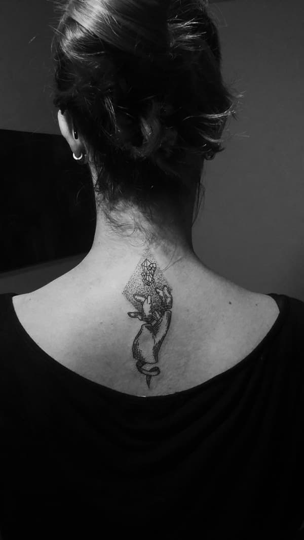 Tatuajes mujeres 2019 arte abstracto
