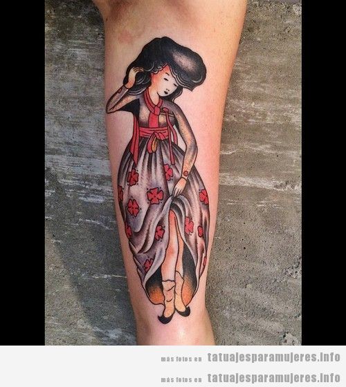 Tatuaje de una geisha en el antebrazo