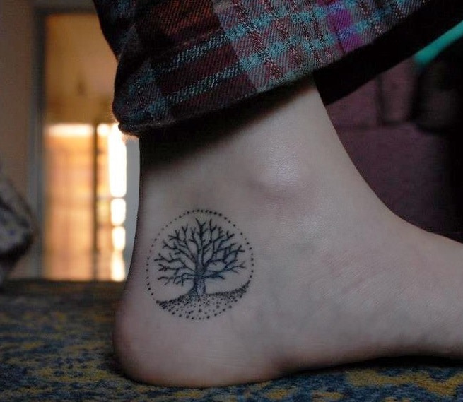 Tatuajes del árbol de la vida el talón
